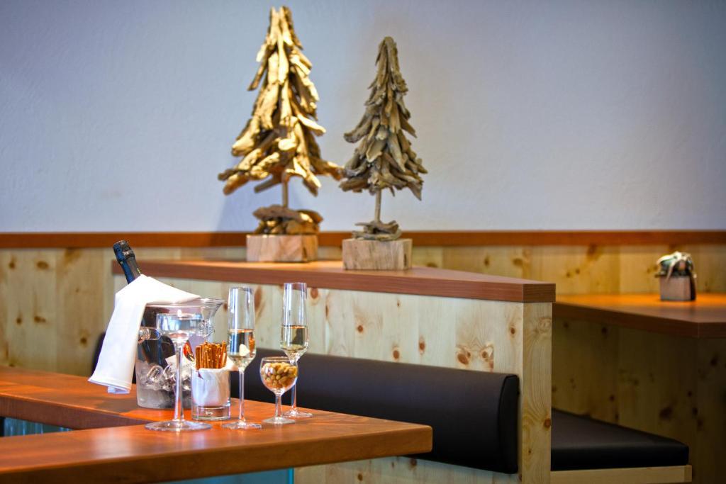 Hotel Lukas Фис Экстерьер фото